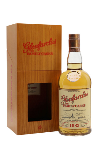 фото виски Glenfarclas 1983 Family Casks 0,7 л