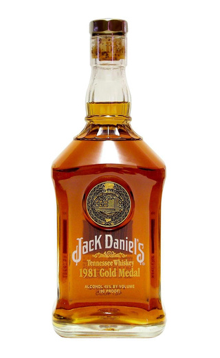 фото виски Jack Daniels Gold Medal 0,7 л