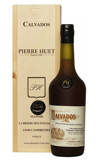 фото кальвадос Pierre Huet Calvados 42 Years Straight from The Cask 0,7 л