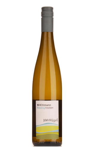 фото органическое вино Wittmann 100 Hugel Riesling Trocken 2018 0,75 л