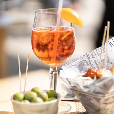 Рецепт коктейля «Aperol Spritz»