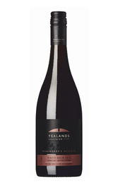 Вино Yealands Estate Winemakers Reserve Central Otago Pinot Noir 2015 0,75 л