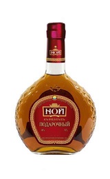 Коньяк Ной Подарочный 4 года