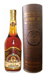 Коньяк Арцруни 5 лет 0,5 л