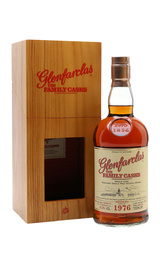 Виски Glenfarclas 1976 Family Casks No. 3110 0,7 л